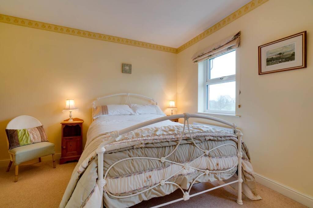 Barley Cottage Whittington  Dış mekan fotoğraf