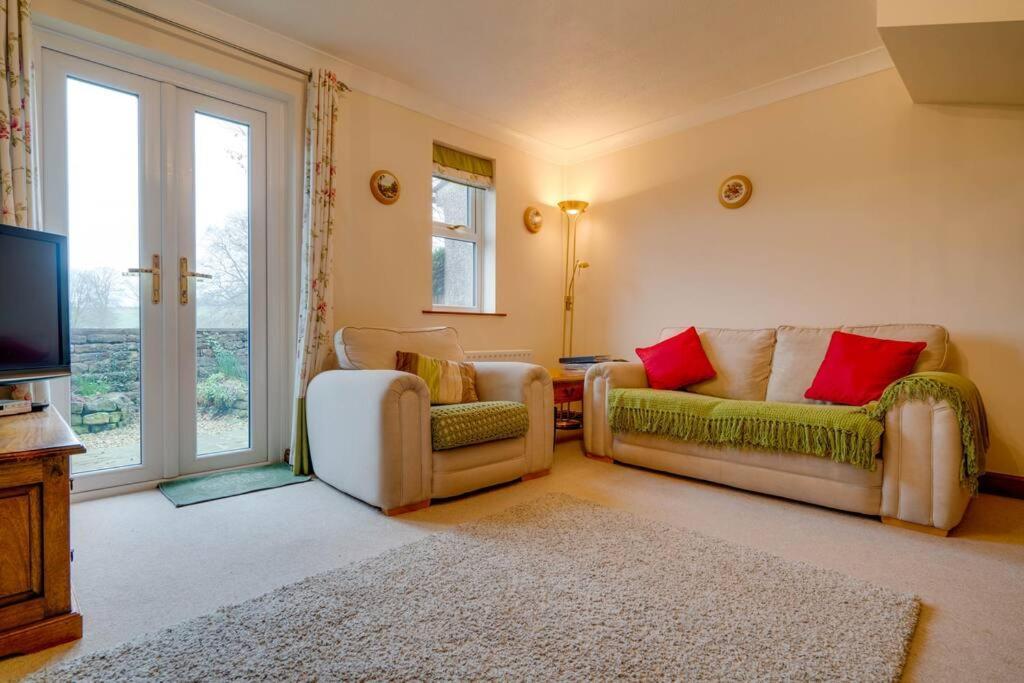 Barley Cottage Whittington  Dış mekan fotoğraf